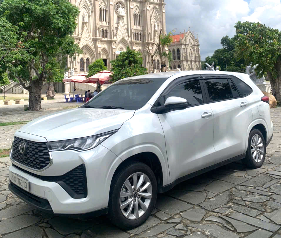 Xe đưa đón bệnh viện